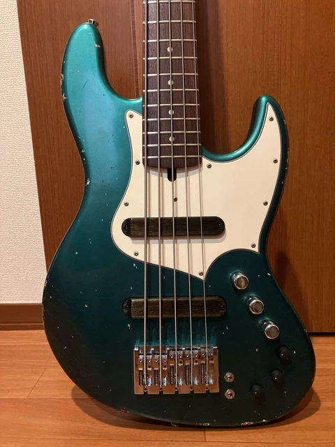 Xotic XJ-1T 5st Sherwood Green Metalic