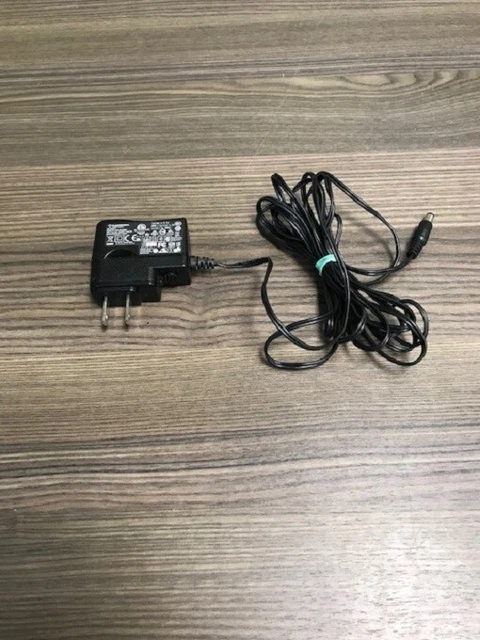 Plantronics Genuine SSA-5W 090050 AC Adapter 100-240VAC 0.2A 9.0V 500MA