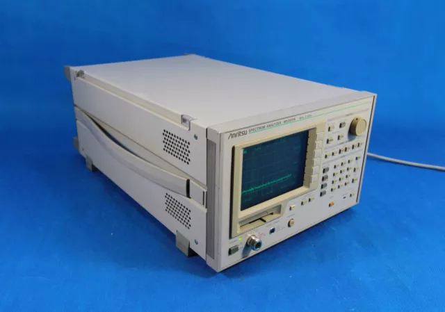 PRECISE SPECTRAL ANALYZER 9kHz-2.2GHz ANRITSU MS2601 / #8 W2D 5577 2