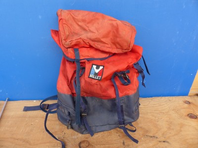 Millet Ancien sac à dos de randonnée ou alpinisme MILLET Sherpa Walter Bonatti vintage 
