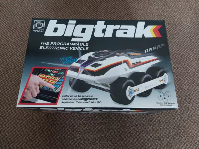 Bigtrak Electronic Programmable Classic Toy, Version 2, Boxed 2010