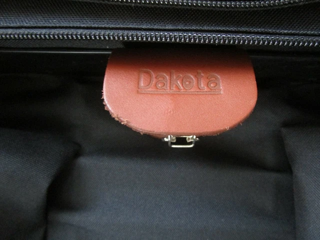 TUMI DAKOTA Black Ballistic Nylon WHEELED DELUXE GARMENT BAG Luggage 4