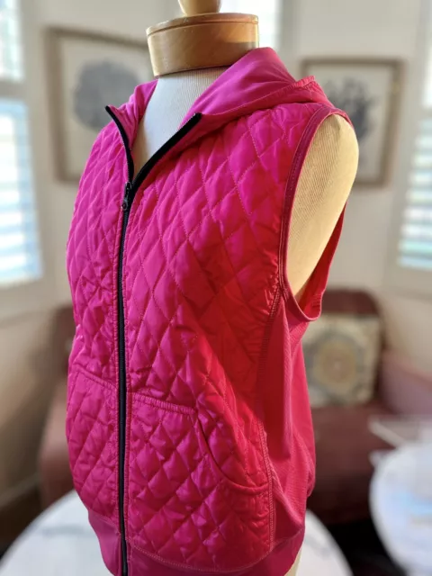 Neiman Marcus Vest Women’s Large   Quilted Hooded W/ Pockets Zip Front