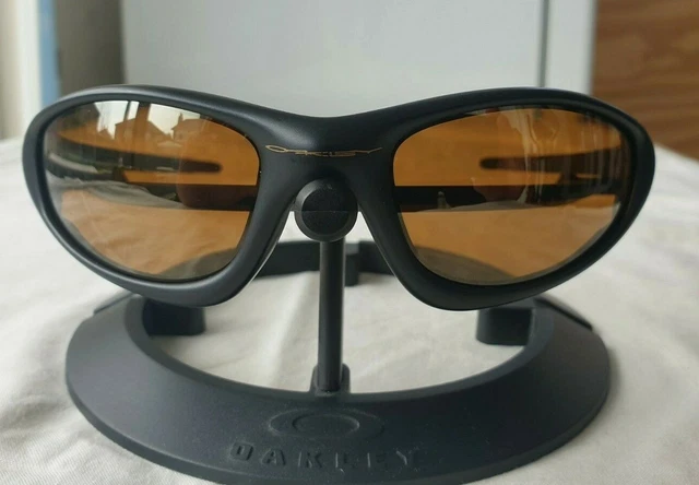 Oakley straight jacket 1999 hotsell