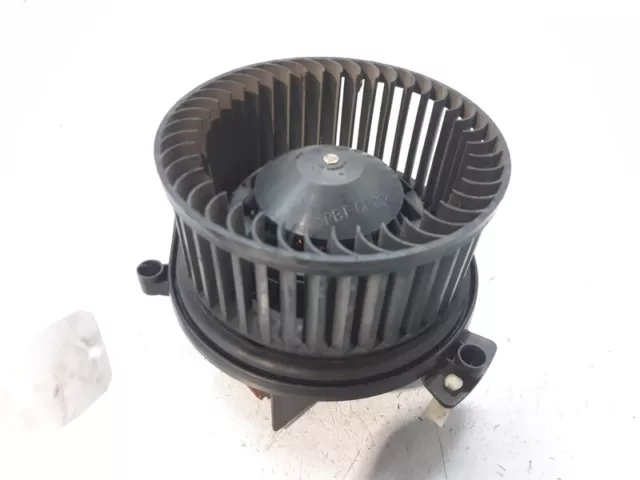 8E1820021E ventilateur chauffage pour AUDI A4 AVANT 2.0 TDI 16V 2004 6795653