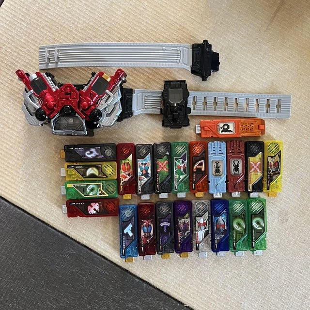 Kamen Rider Masked W Double Transformation Belt & Gaia Memory 22p set BANDAI
