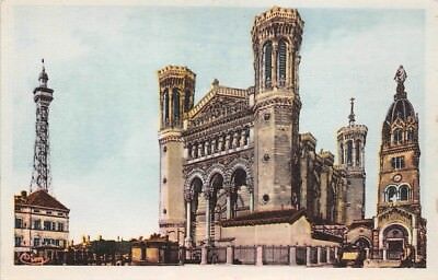LYON- la basilique de Fourvière - la Tour métallique - l'ancienne chapelle