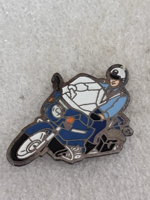 Pin's Moto Gendarmerie - Force De L'ordre, Brigade Motorisée