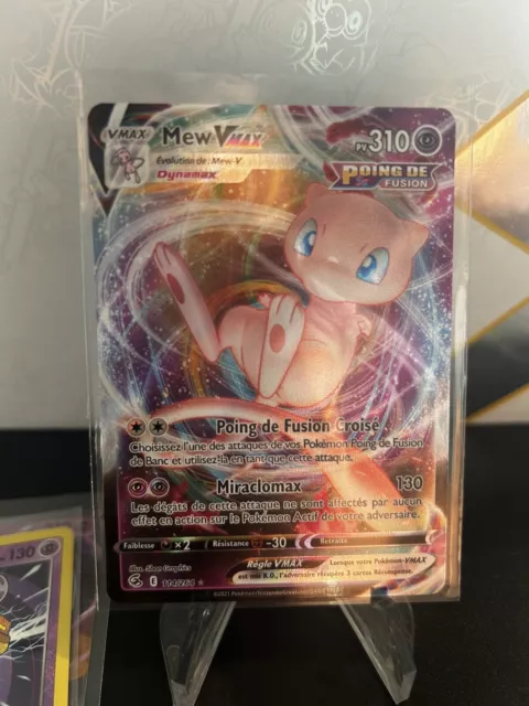 Pokemon Mew VMAX 114/264 Ultra Rare EB08 Epee et Bouclier Poing de Fusion  VF Fra