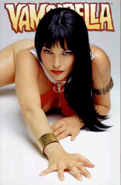 MG Publishing : Vampirella (Foto Cover) 2003 Nr 01 (Foto Cover) Rundumcover