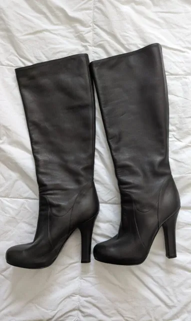 Dolce&Gabbana Womens Knee High Leather Boots