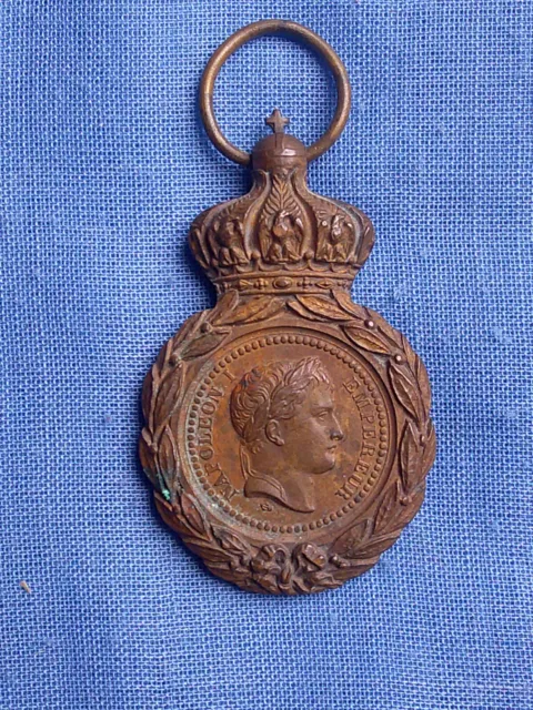Militaria..ancien Objet..1821..Médaille De Saint Hélène.napoléon I.