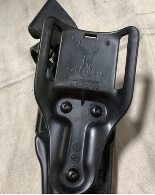 Safariland 6360 ALS/SLS Mid-Ride Duty Holster For Glock Review - The Civil War