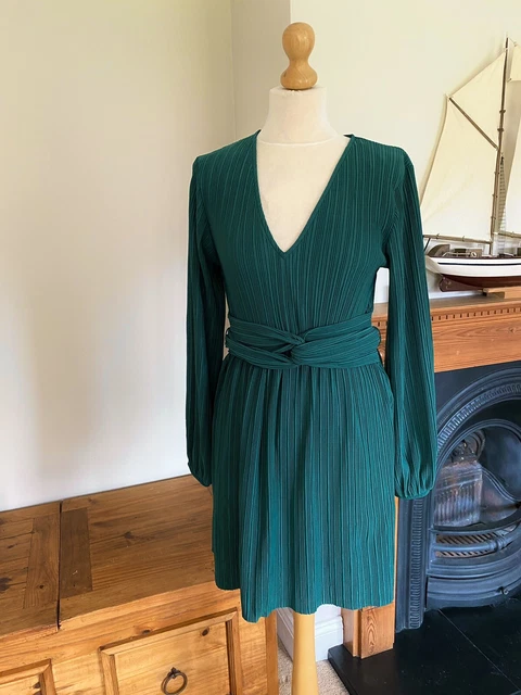 slim fit dress slacks Zara - Feather Satin Effect Short Dress - Women - Dark Green