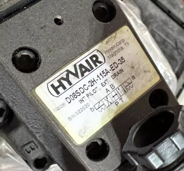 Hyvair D08SDC-2h-115a-ed-35 Solenoid Operated Directional Valve
