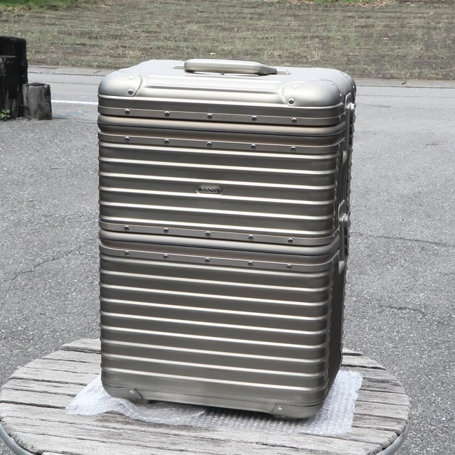 RIMOWA TOPAS TITANIUM wine case Titanium 100L Travel Luggage from