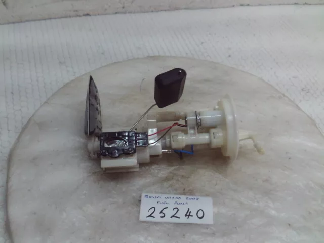 Suzuki Uh200 K8 2008 Burgman Fuel Pump  (25240)