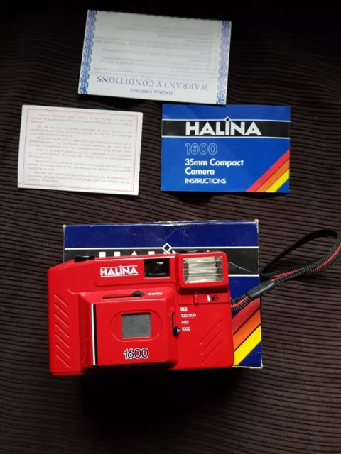 RARE Vintage Halina 1600 35mm Film Camera Point & Shoot Collectable RETRO USED