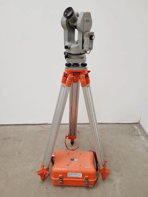 Sokkisha Surveying Theodolite TM20Es con Laboratorio treppiede