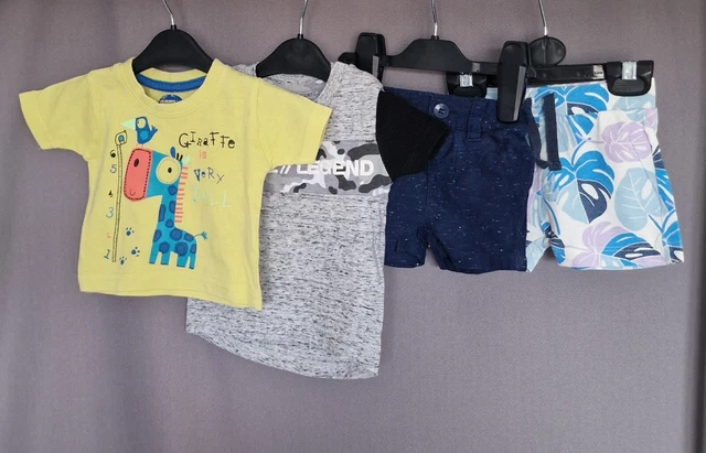 Pacchetto vestiti per bambini età 0-3 mesi. Primark. Ottime condizioni.