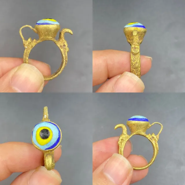Wonderful rare ancient Roman gold gilding ring with mosaic glass eye insert