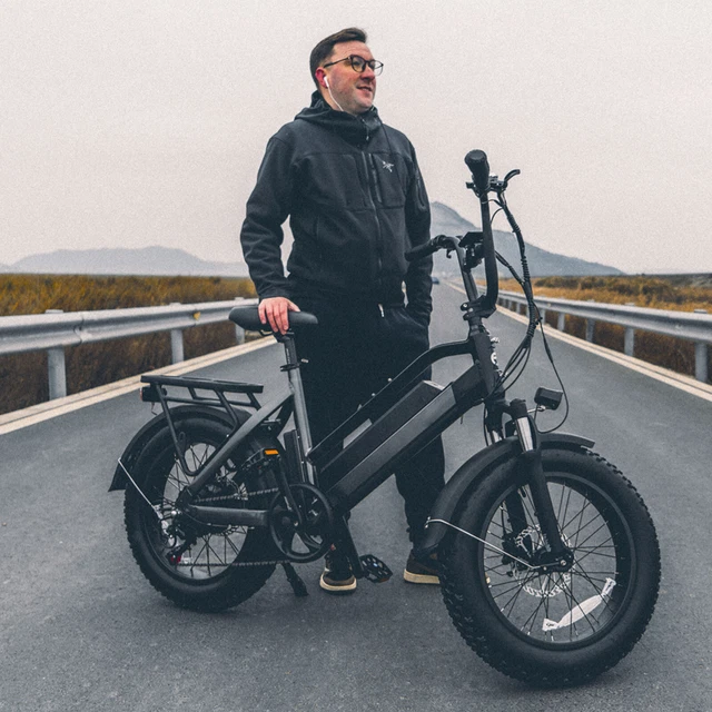 commuter cruiser bike