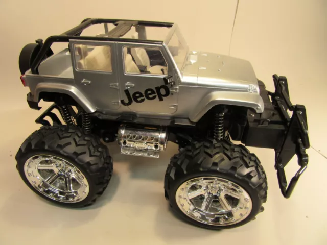 Toy BIG Jeep Wrangler Silver RC Made By Scientific Toys 19'' LONG 11'' TALL