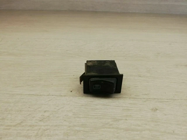 Interrupteur De Dégivrage Pare-brise Pour Volkswagen Passat 1989 – Référence 55959621, Occasion