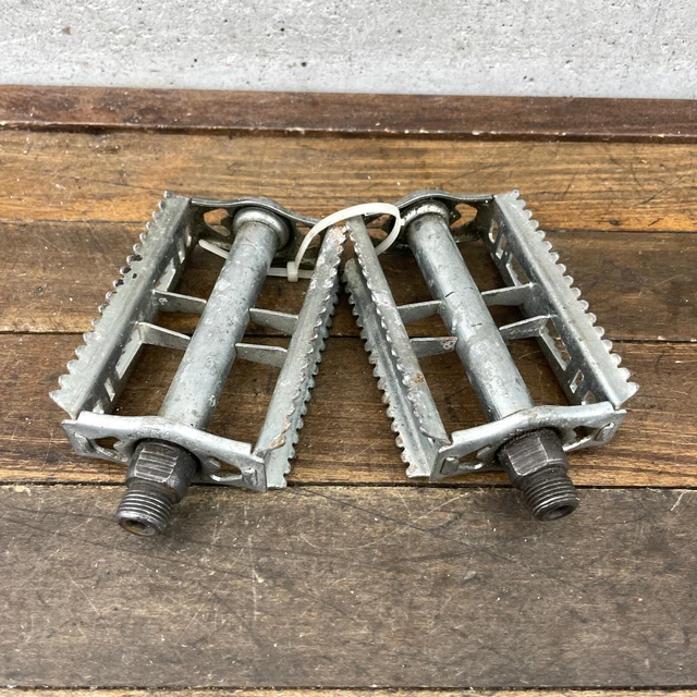 Pédales Union vintage 9/16 dans piège à rat old school BMX Klunker