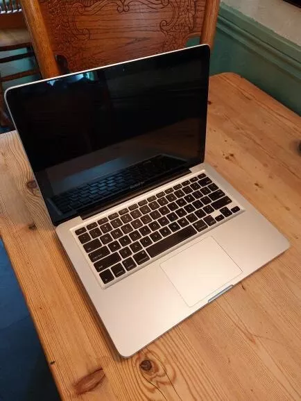 Apple MacBook Pro Powerful 128GB SSD 4GB Ram Core i5 Gen 3