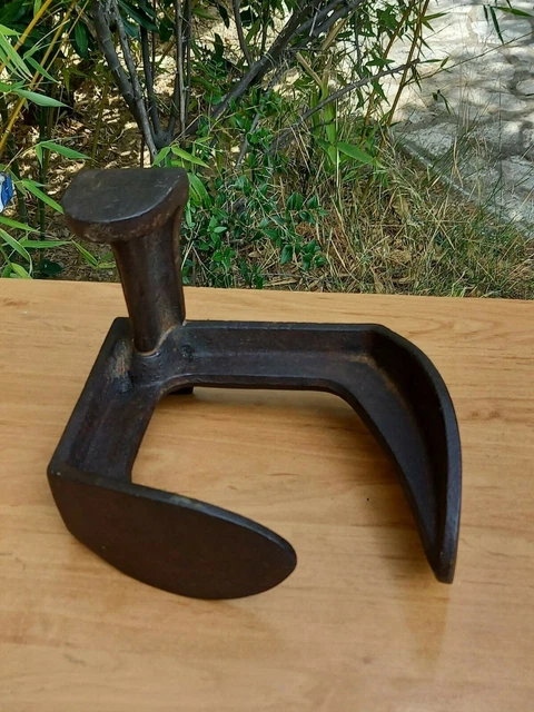 ANCIEN OUTIL ANCIENNE enclume de cordonnier sellier logo fer à cheval ...