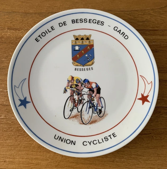 Ancienne Assiette Etoile De Besseges, Course Cycliste Tour Du Gard, France
