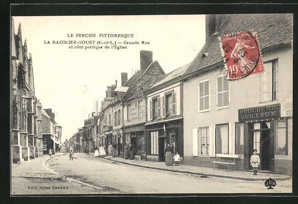 CPA La Bazoche-Gouet, Grande Rue et coté portique de l´Eglise 1913