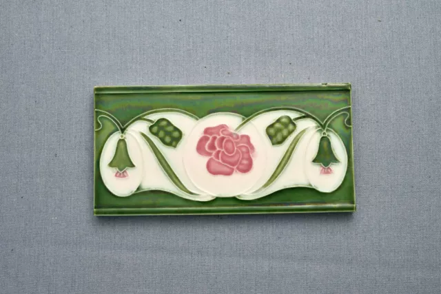 Antique Japanese Majolica Border Tile,   c.1920 4