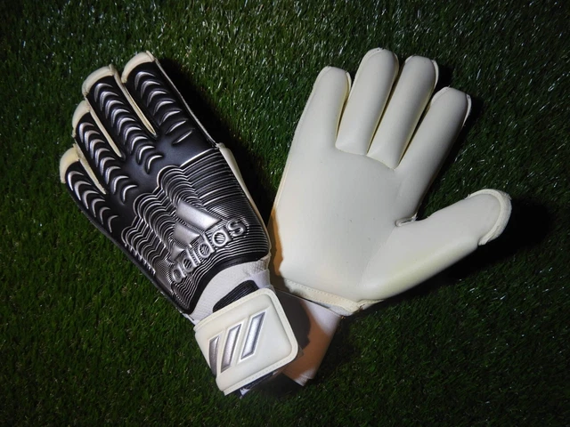 Adidas Classic Pro Fingtips Goalkeeper Gloves Size 10