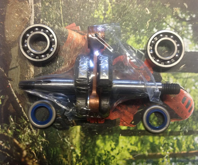 Kit Guarnizioni Olio E Cuscinetto Albero Motore Per Motosega Jonsered CS2245, CS2250 S - Haishine