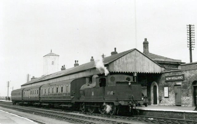 PHOTOGRAPH NEW HOLLAND Railway Station 1954 HC Casserley Train LNER