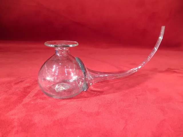 ANCIEN SUPERBE TIRE LAIT EN VERRE SOUFFLE ET BULLE EPOQUE XVIII ème