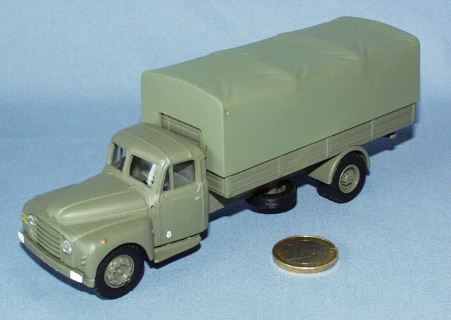 Citroën Type 55 Bâchée Corgi Collection - 1/50ème - Publicité Berger Pastis Ricard