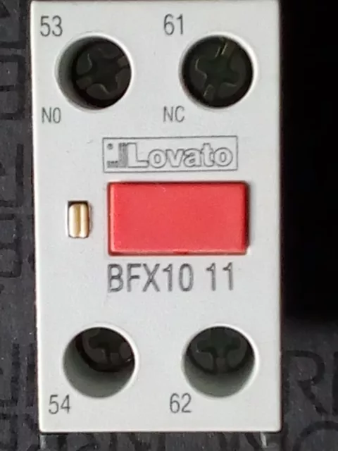 BFX1011 LOVATO CONTATTO AUSILIARIO CON AGGANCIO CENTRALE - LOTTO di 4 PEZZI