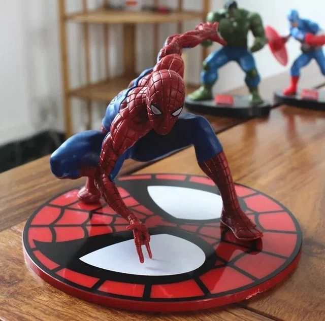 Grande Figurine Spiderman Venom Symbiote – 37 Cm – Lumineuse LED – Collection