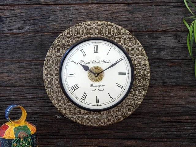 Tasse En Verre Fabriquée À La Main Avec Gaufrage En Laiton