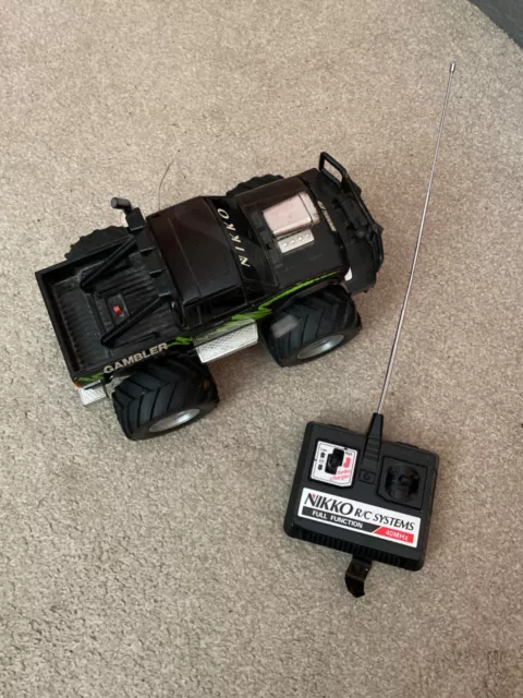 4x4 nikko 2025 télécommandé