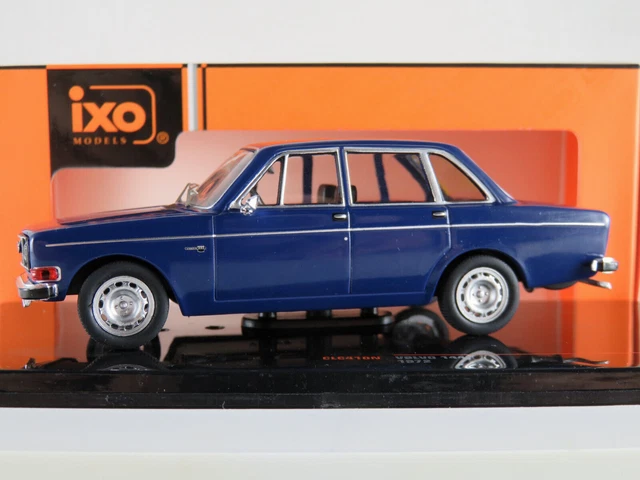 IXO CLC410N Volvo 144 Limousine (1972) in dunkelblau 1:43 NEU/OVP