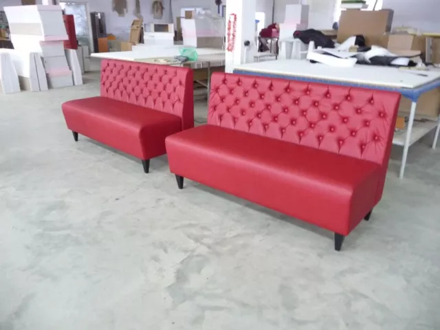 Beautiful designed Chesterfield sofas for modern home, restaurant or hotel use