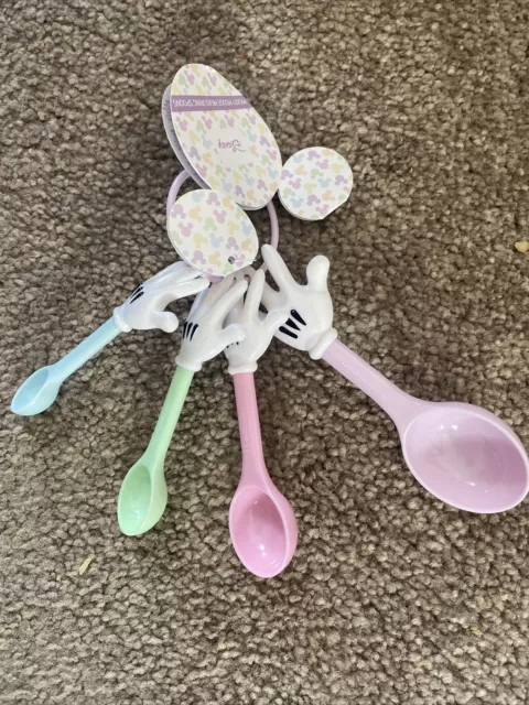 PRIMARK Disney Minnie Mouse Measuring Spoons Set Of 4 Pastel Baking