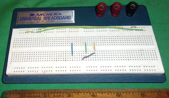Radio Shack 276-169 Universal Breadboard 7 X 4 Inch Clean! by Archer