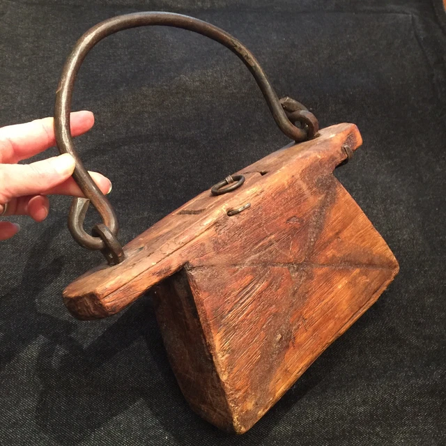 Early TINDER BOX Wood iron Handle Lid Handmade Rustic Old Primitive Container