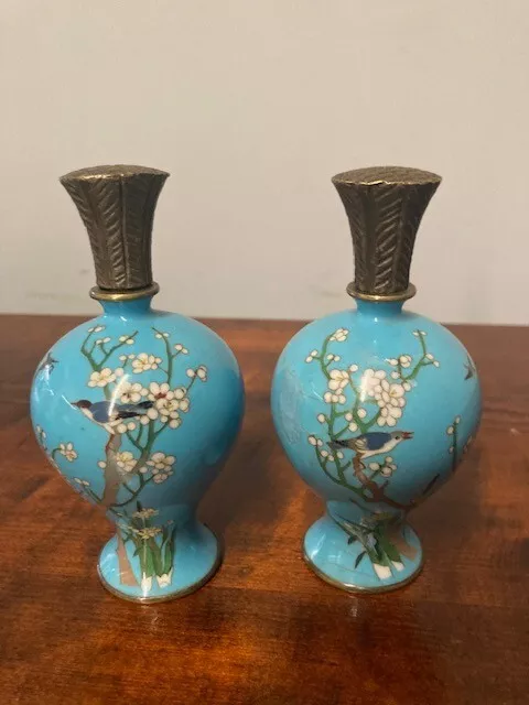 Coppia di vasi cloisonne porta profumo XIX secolo , antichi Cina . Rarità