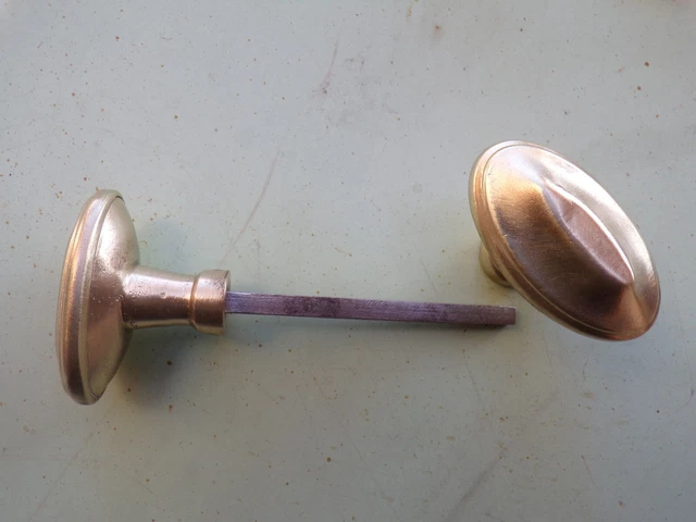 Paire De Poignées De Porte Vintage En Verre Coupé Et Laiton - Mortaise Brillant - Neuve